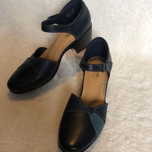 Clarks Collection Leather Heeled Mary-Janes Emily Rae 7.5 narrow - Picture 3 of 9